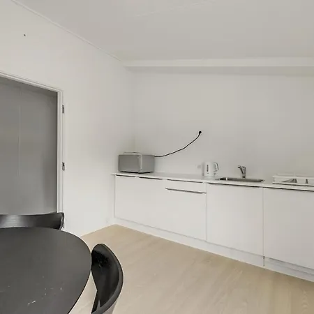 Amazing In Henne With Wifi And 1 Bedrooms *