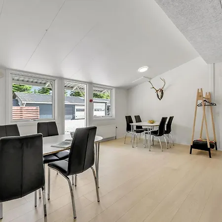 Amazing In Henne With Wifi And 1 Bedrooms Apartman