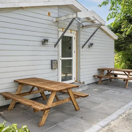 Amazing In Henne With Wifi And 1 Bedrooms